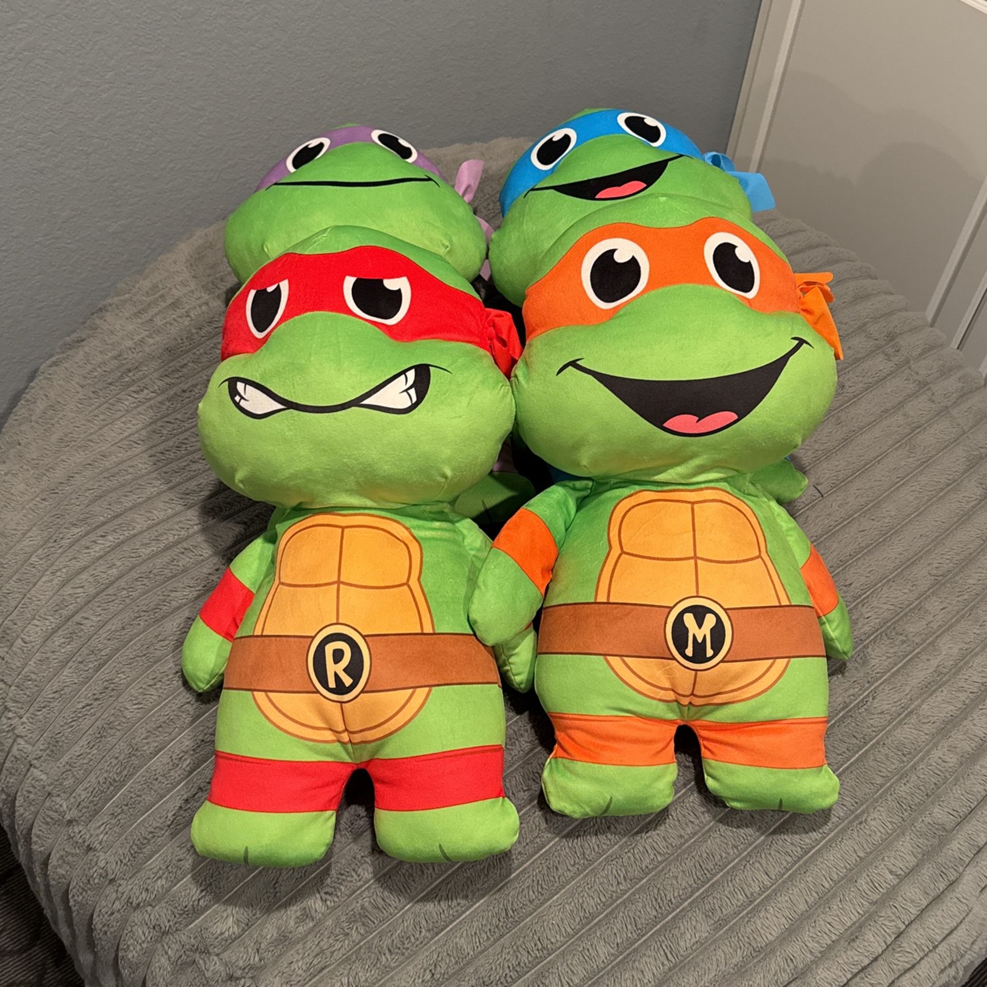 Teenage Mutant Ninja Turtles TMNT Plush Set