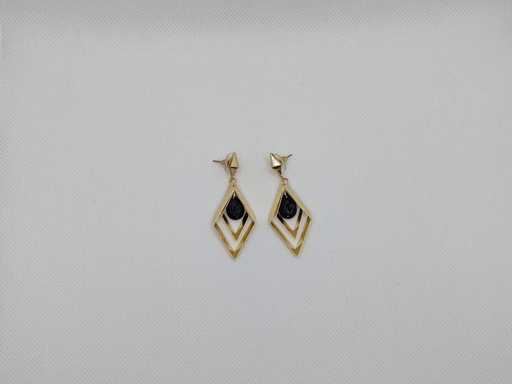 Womens Dangle Earring Diamond Shape Gold Overlay 925 Silver