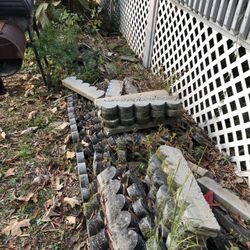 Border Bricks 