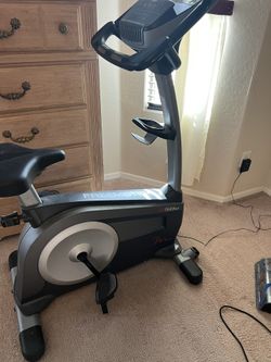 Freemotion 250u Upright Exercise Bike