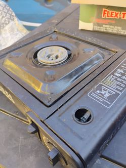 Camping stove and propane Little tint