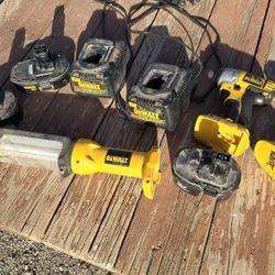 (Trade For Something)Dewalt Stuff  Impact Driver 