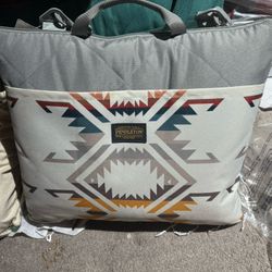 Pendleton Outdoor Blanket Packable - White S. Multi