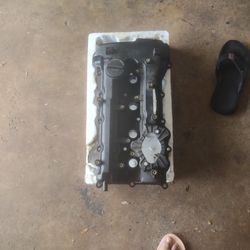 Used Valve Cover 