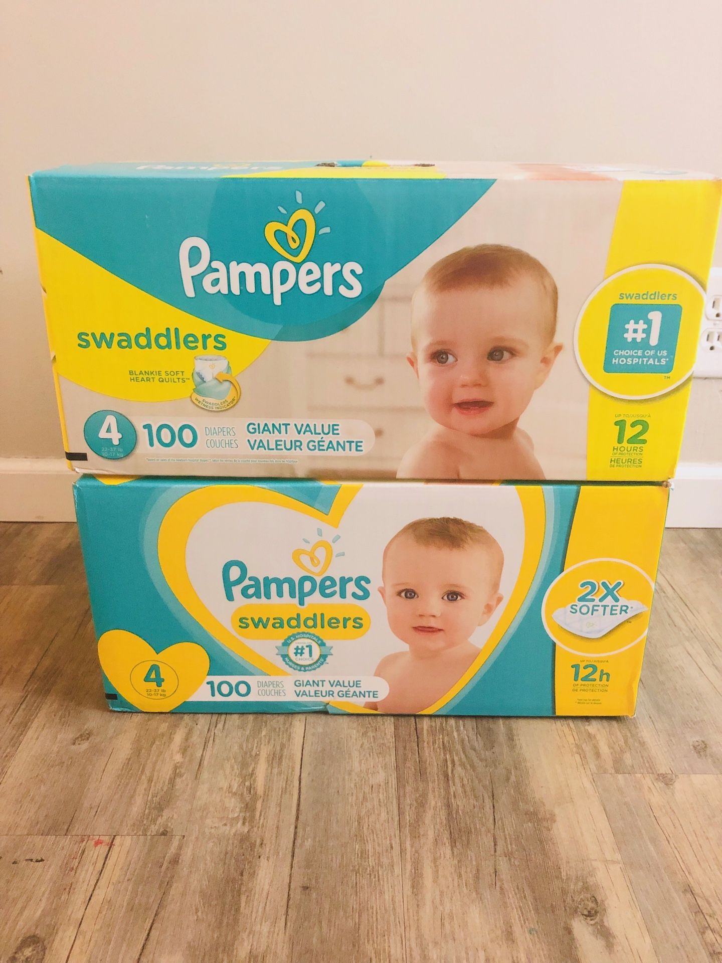 Pamper Swaddlers size 4 (2 packs of 100) sealed