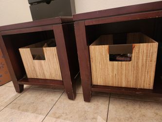 2 Night Stands 18x18 $40