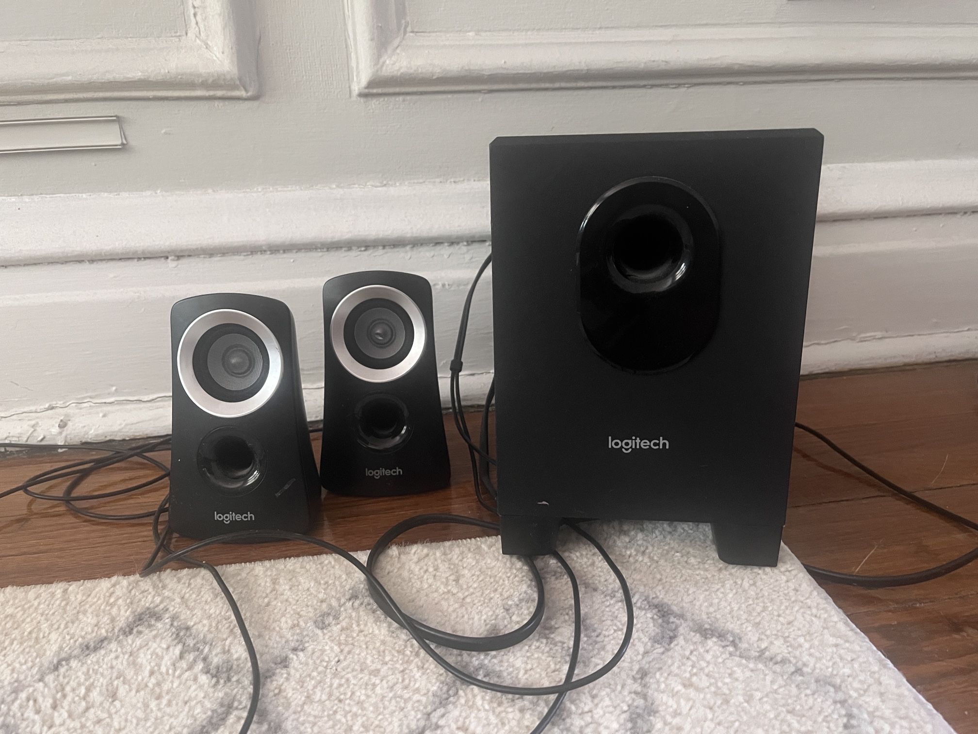 Logitech speaker Set