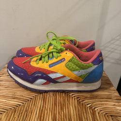 Reebok Kids Sneakers in Red, Yellow, and Blue Size 5.5