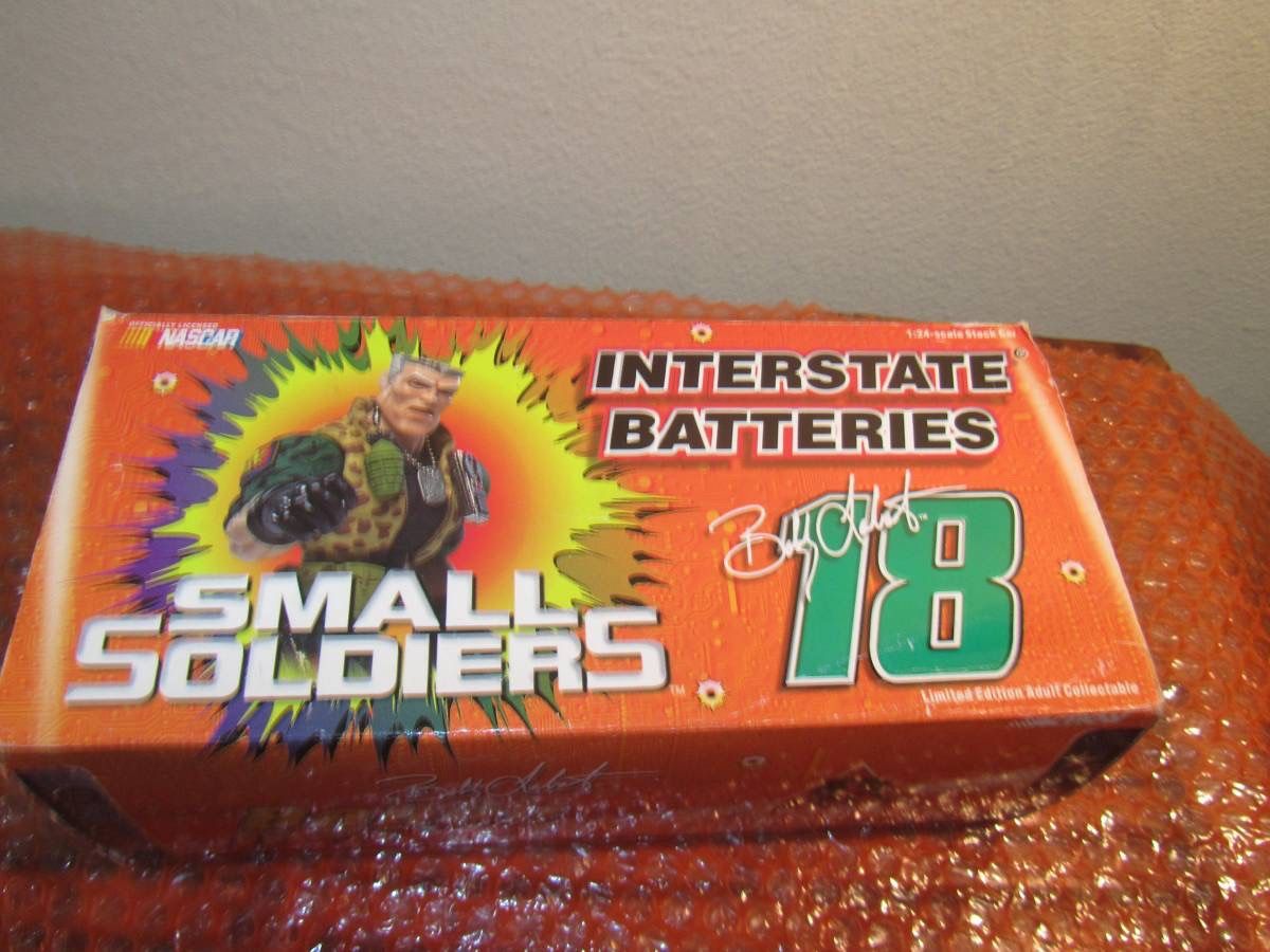 Action Bobby Labonte Small Soldiers 1998 Pontiac Grand Prix 1/24 NASCA