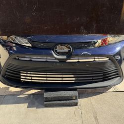 2020 2021 2022 Toyota Corolla Front Bumper W/ Grille OEM
