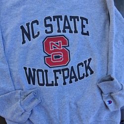 NC STATE SWEAT SUIT