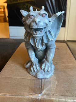Gargoyle Statue