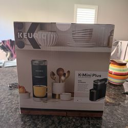 Keurig mini plus  (unopened)