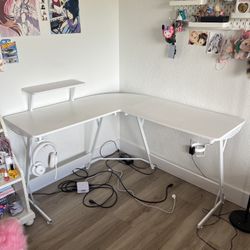 L SHAPED PC DESK