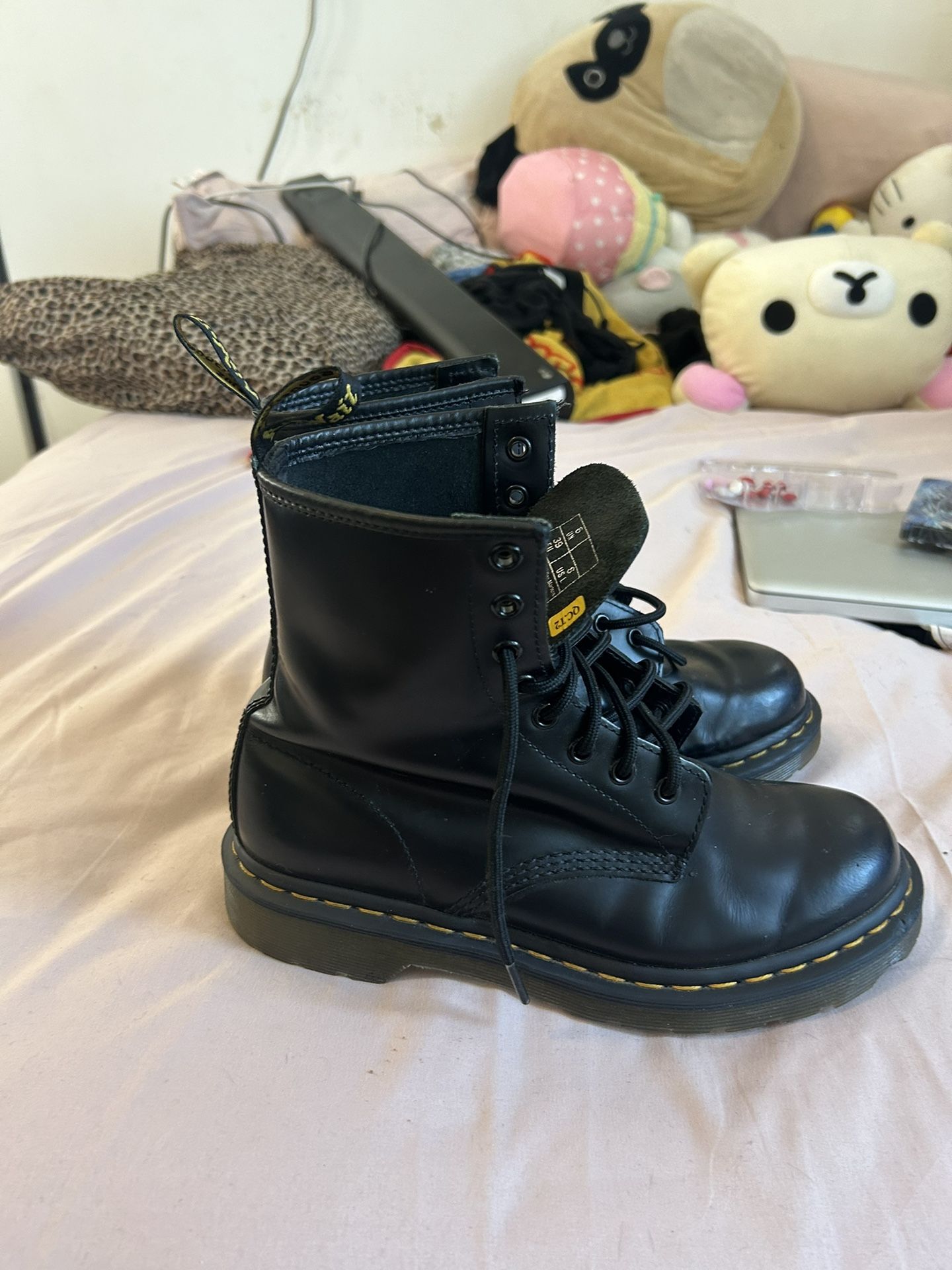 Dr. Martens 1460 Boots. Womens Size 8