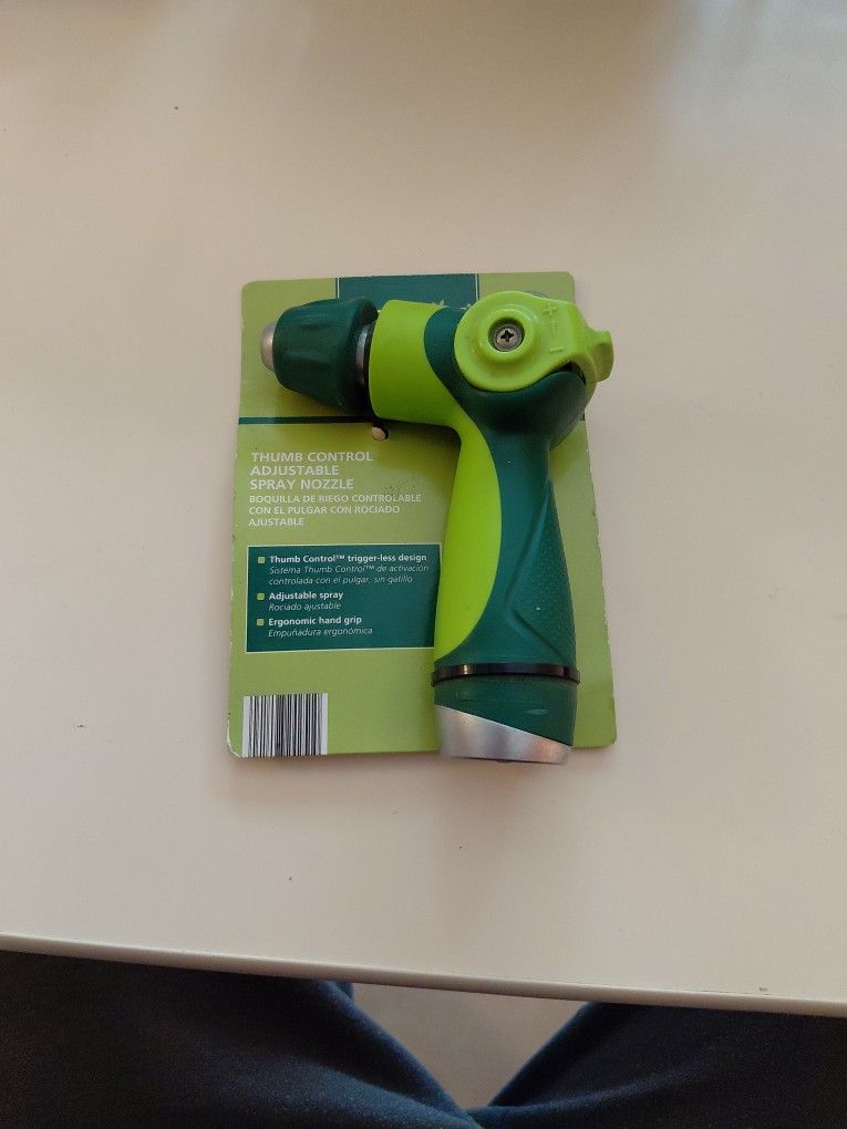 Gardenline Thumb Control Adjustable Spray Nozzle