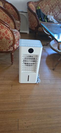 Portable AC air conditioning new in box