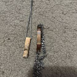 Necklace and bracelet 