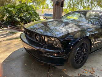 05-10 mustang hood/tail lights /tires
