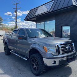 2012 Ford F-150 Lifted On Wheels 4x4 V8 130k Miles!!!