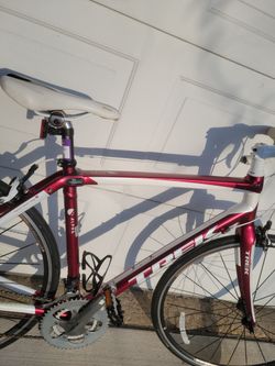 Women's Trek Road Bike Lexa SLX for Sale in Madison, WI - OfferUp