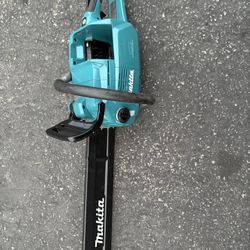 Makita 40v 18in No Batería No Cargador 