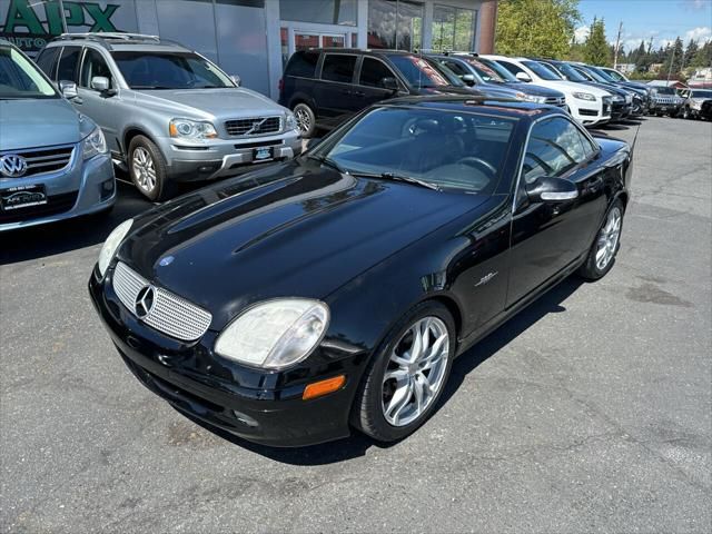 2004 Mercedes-Benz SLK 230