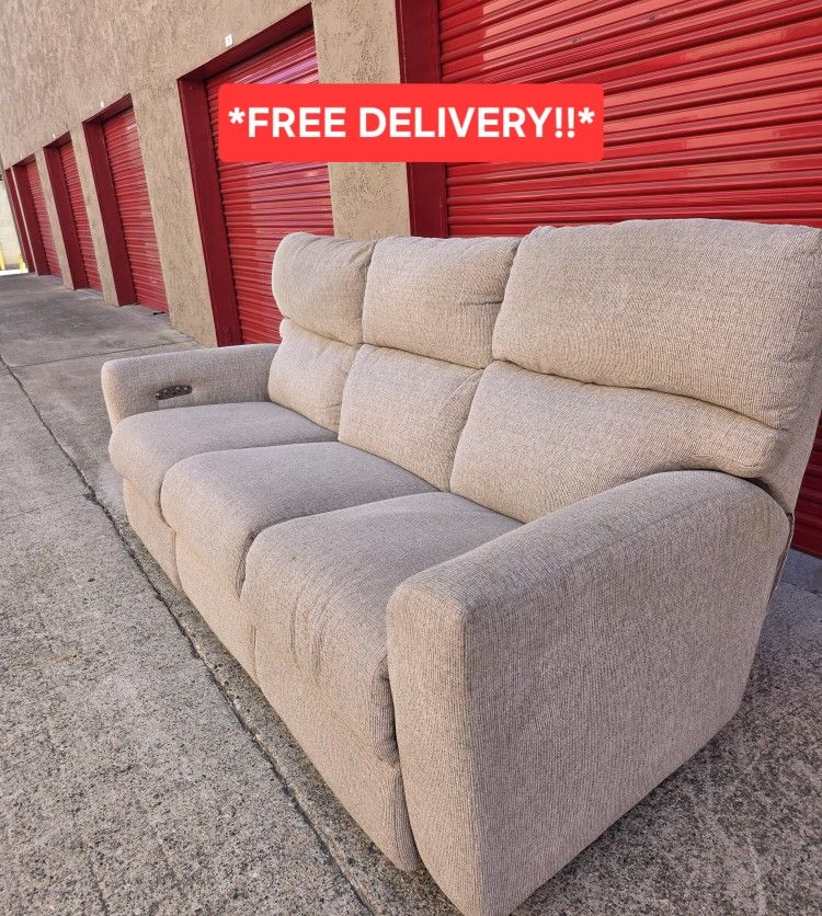 Electric Recliner Sofa with USB