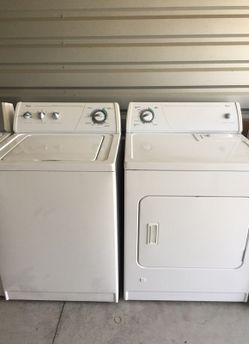 Whirlpool commercial quality super capacity washer and gas dryer