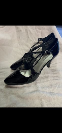Covington black shoes size 8 like new