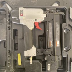 Porter Cable Brad Nailer 