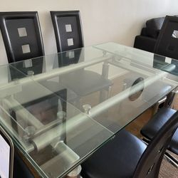 Dining table with the six chairs