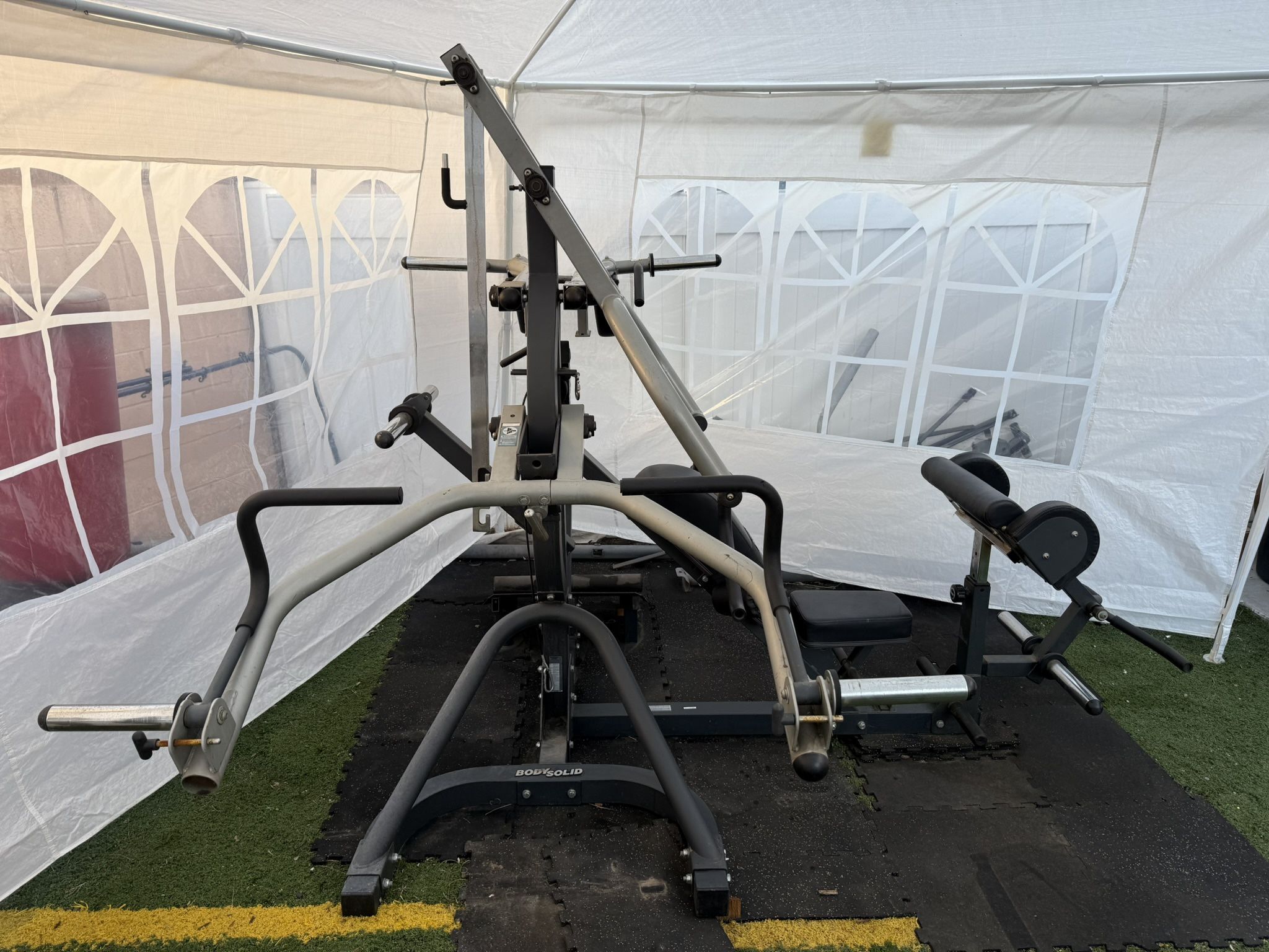 Body Solid Gym