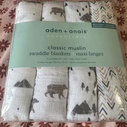 Aden +Anais Swaddle Blankets 