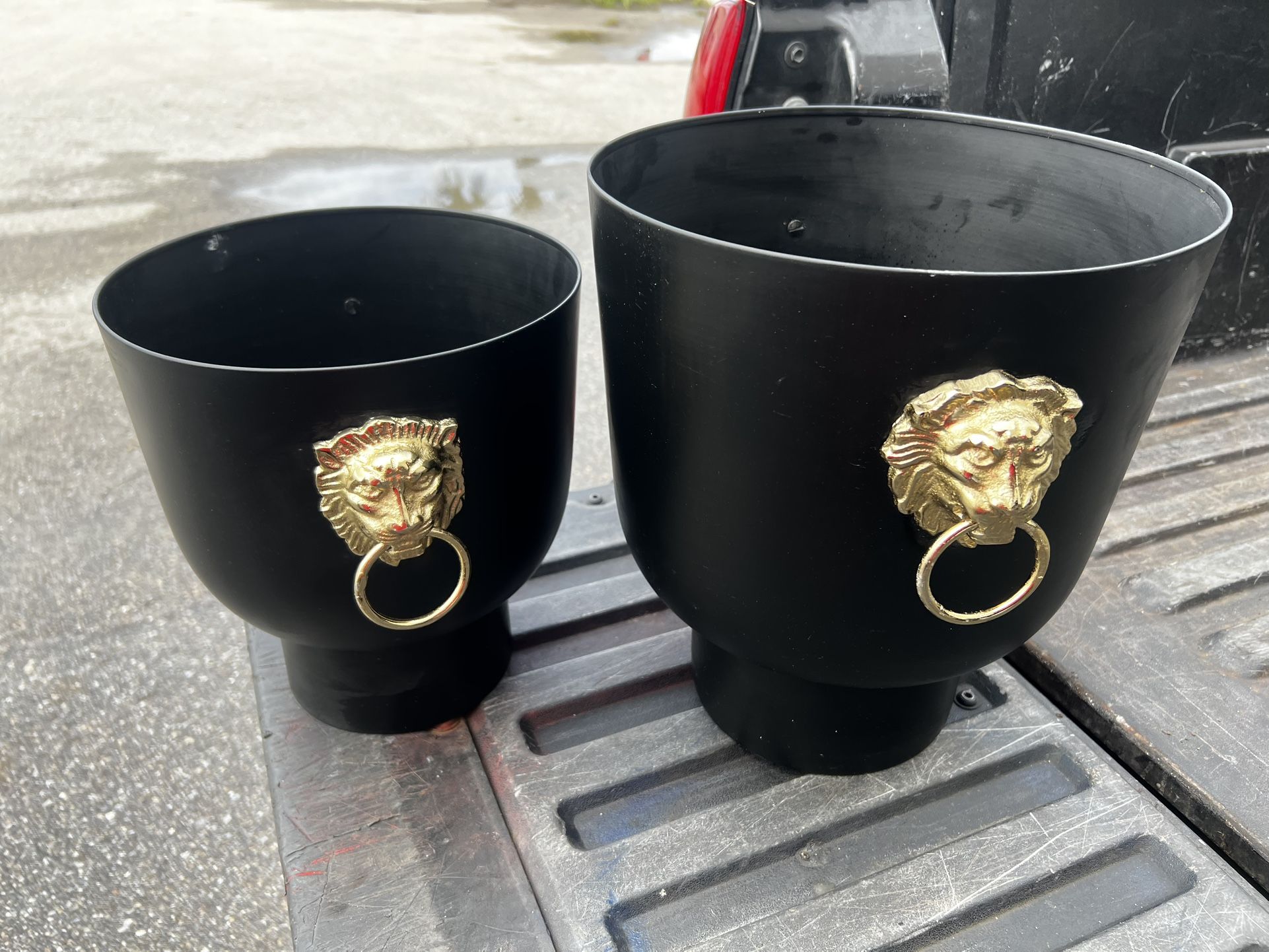 $40 for both! Two Retro Neoclassical Style Black Metal Gold Lions Head Pot Planters/Ice Buckets! 12x13.5in and 10x11in