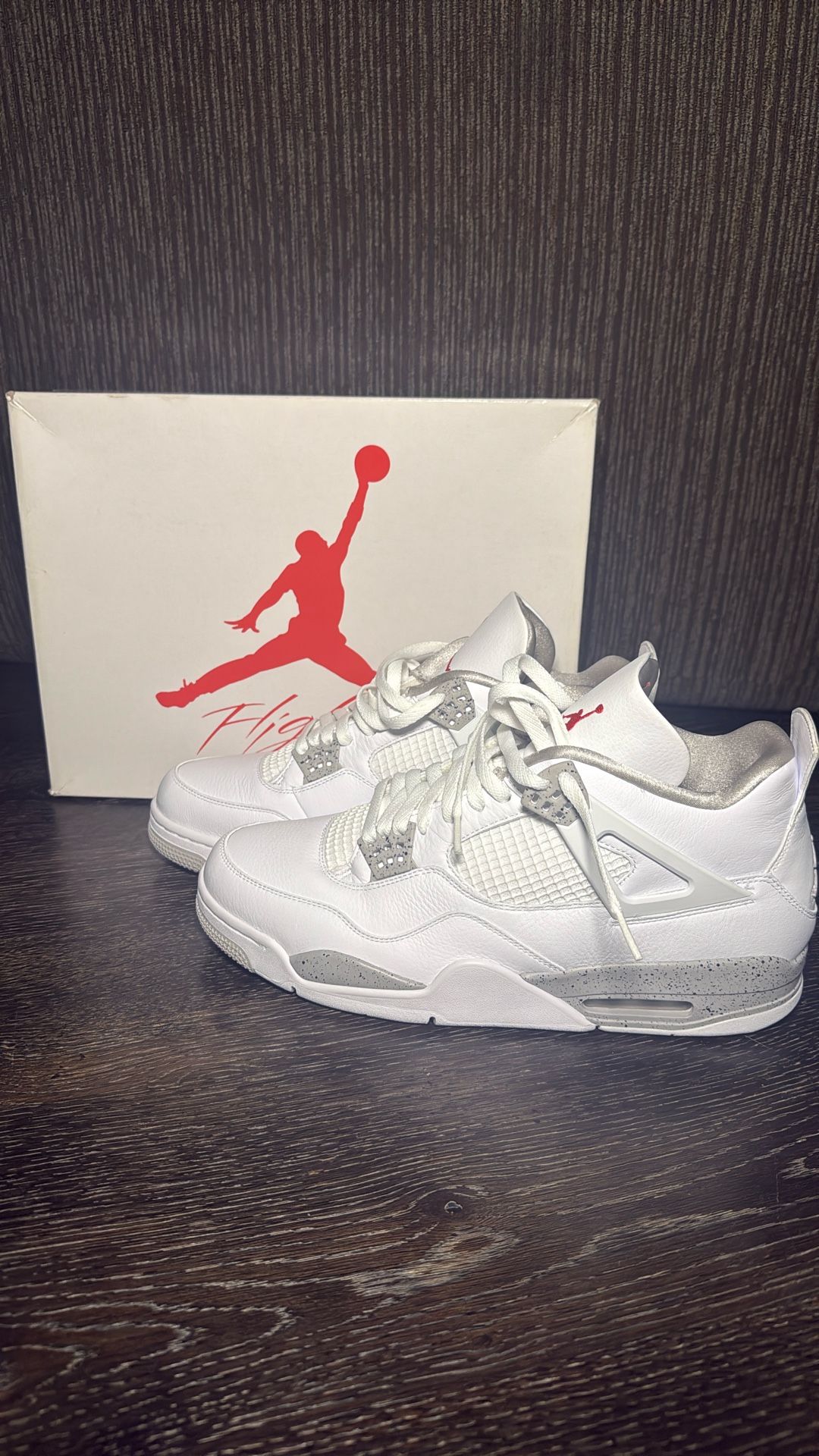 AIR JORDAN 4 RETROS