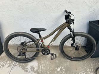 Kids mountain bike