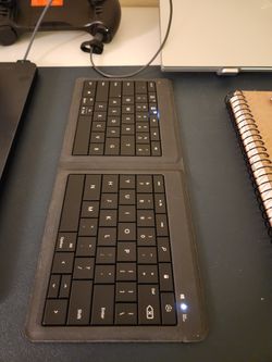 Microsoft Folding Bluetooth Keyboard