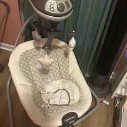 Graco Baby Swing