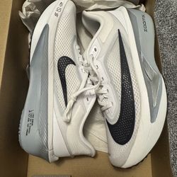 Nike zoom fly 6  men’s 8 / woman’s 9.5