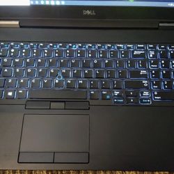 Basic Gaming Laptop Dell 16" Quad Core 3.5 GHz Turbo 16 GB Ram 500 GB SSD 1080P LCD ATI R7 M370 Graphics Webcam HDMI WiFi Bluetooth Windows 10 Pro 64 