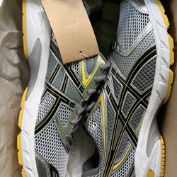 ASICS Size 12