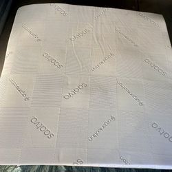 Saatva Memory Foam Topper King