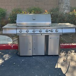 FreeJenn-air gas BBQ- stainless steel