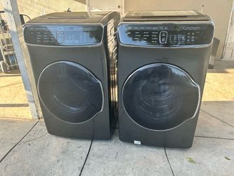 SAMSUNG FLEX WASHER AND DRYER