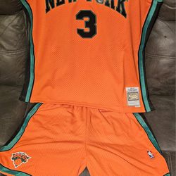New York Knicks Jersey 3X  and Shorts 2X
