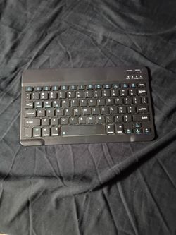 Compact Wireless Bluetooth Keyboard