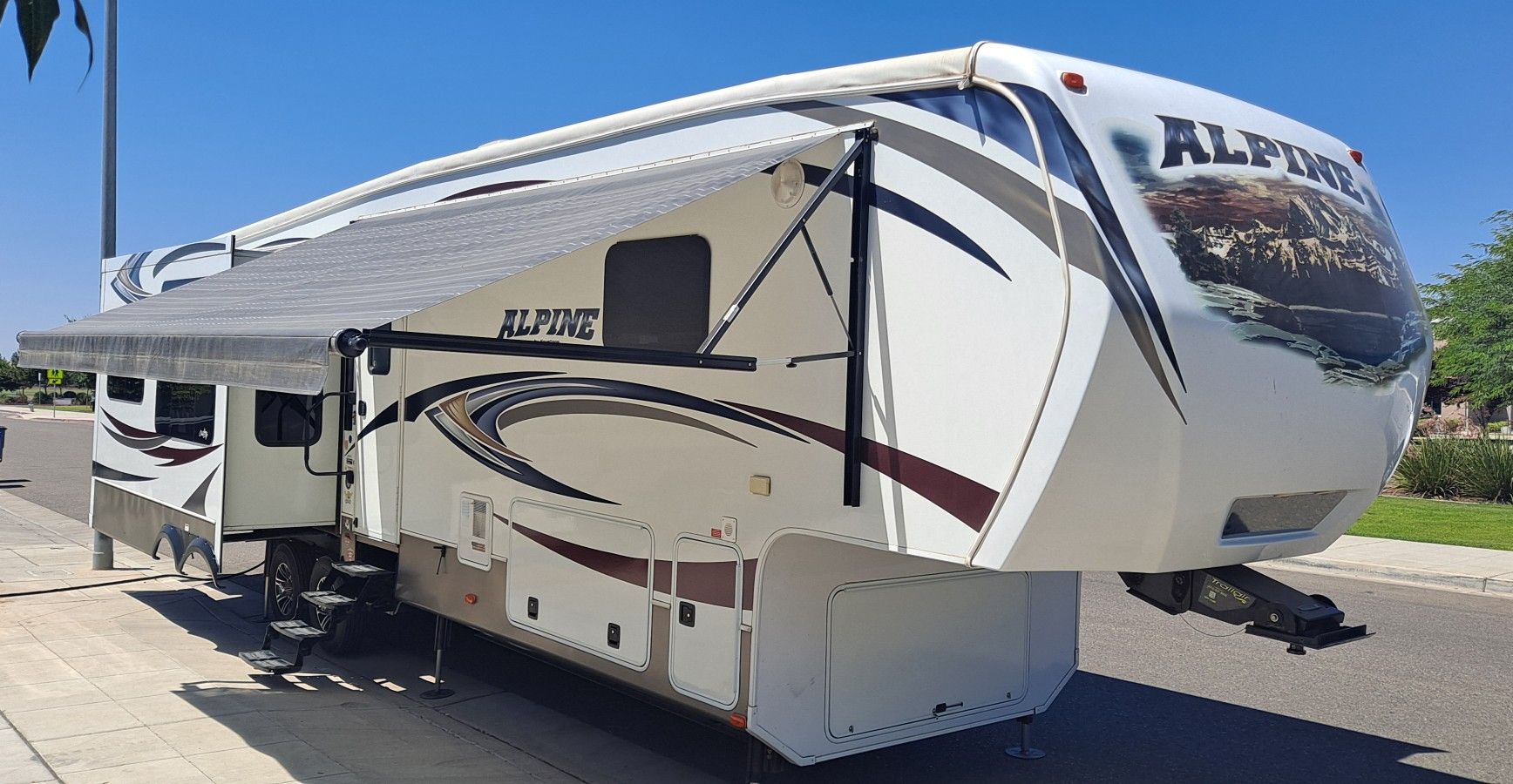 2014 Keystone Alpine 3555RL