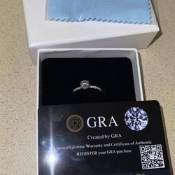 Real moissanite diamond 925 real sliver size 9