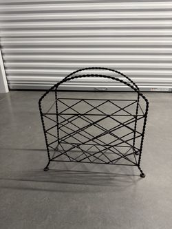 Decorative Metal Magazine Rack / Storage Basket – Black Wrought Iron Style